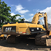 EXCAVADORA 330 DL